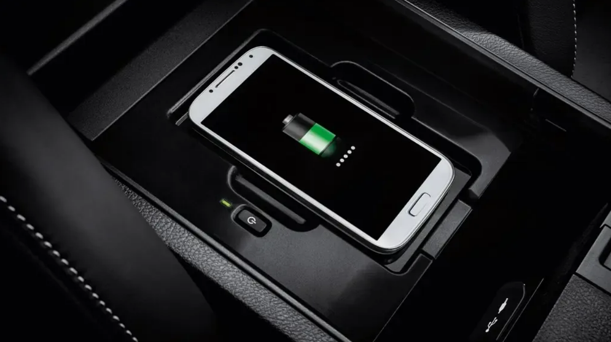 Беспроводная зарядка смартфона